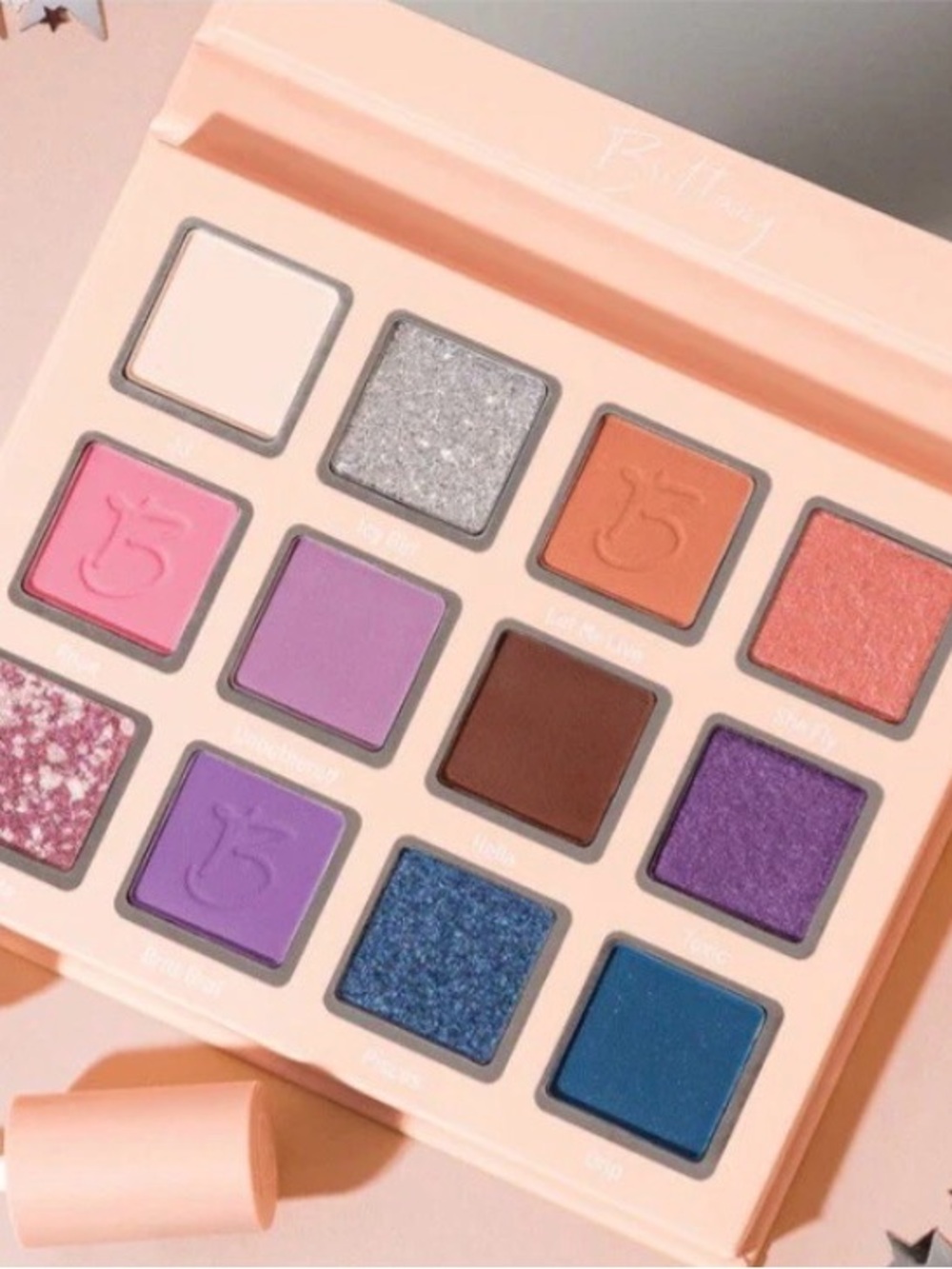 Beauty Creations x Murillo Twins | BRITTANY Eyeshadow Palette | 12 Shades - Picture 5 of 5
